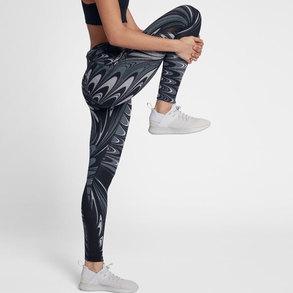 NWTNike marble epic lux tights! - Picture 3 of 8